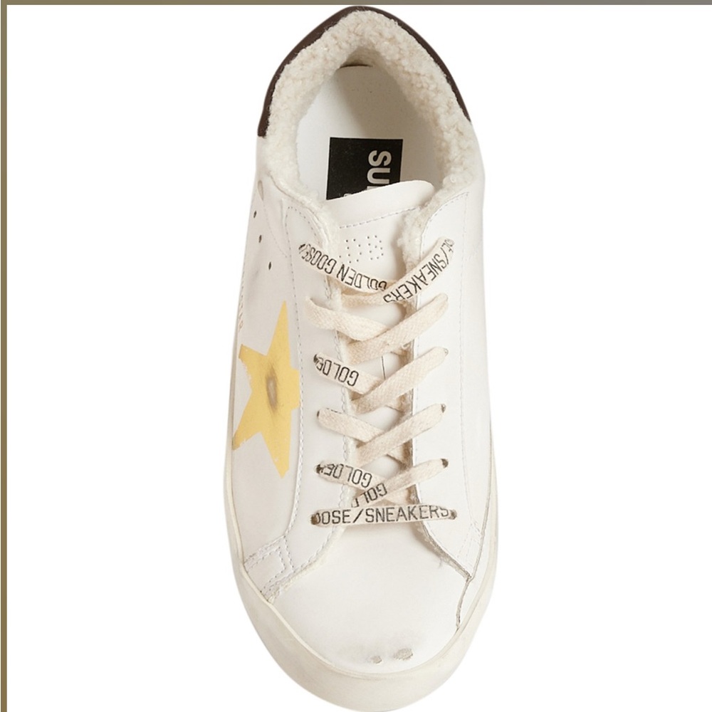 NEW in BOX Golden Goose Women's White and Gold Sneakers - Picture 3 of 16